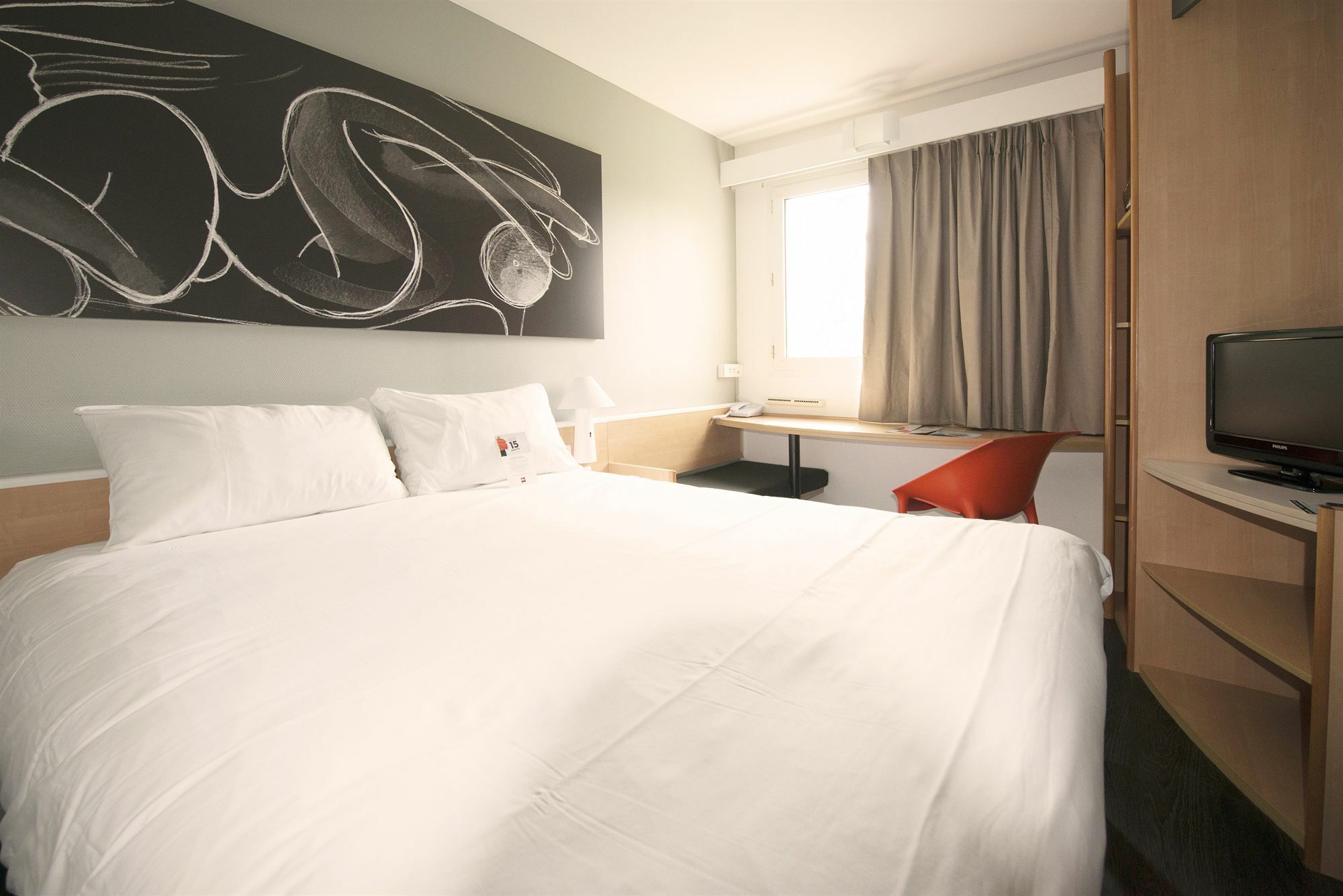 Hotel Ibis Reims Tinqueux Exterior foto