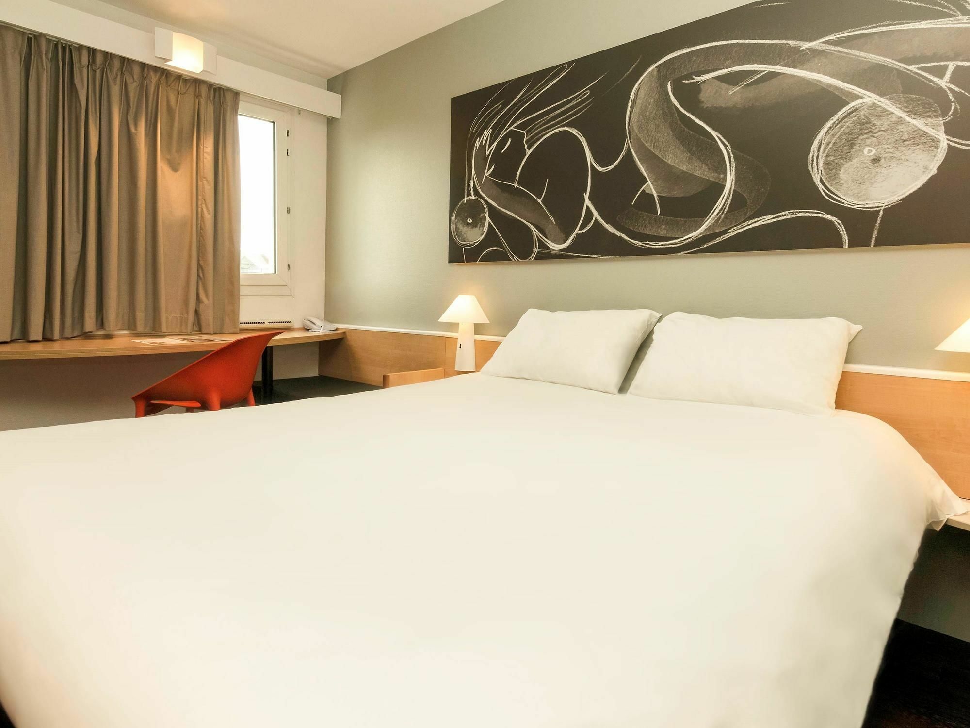 Hotel Ibis Reims Tinqueux Exterior foto